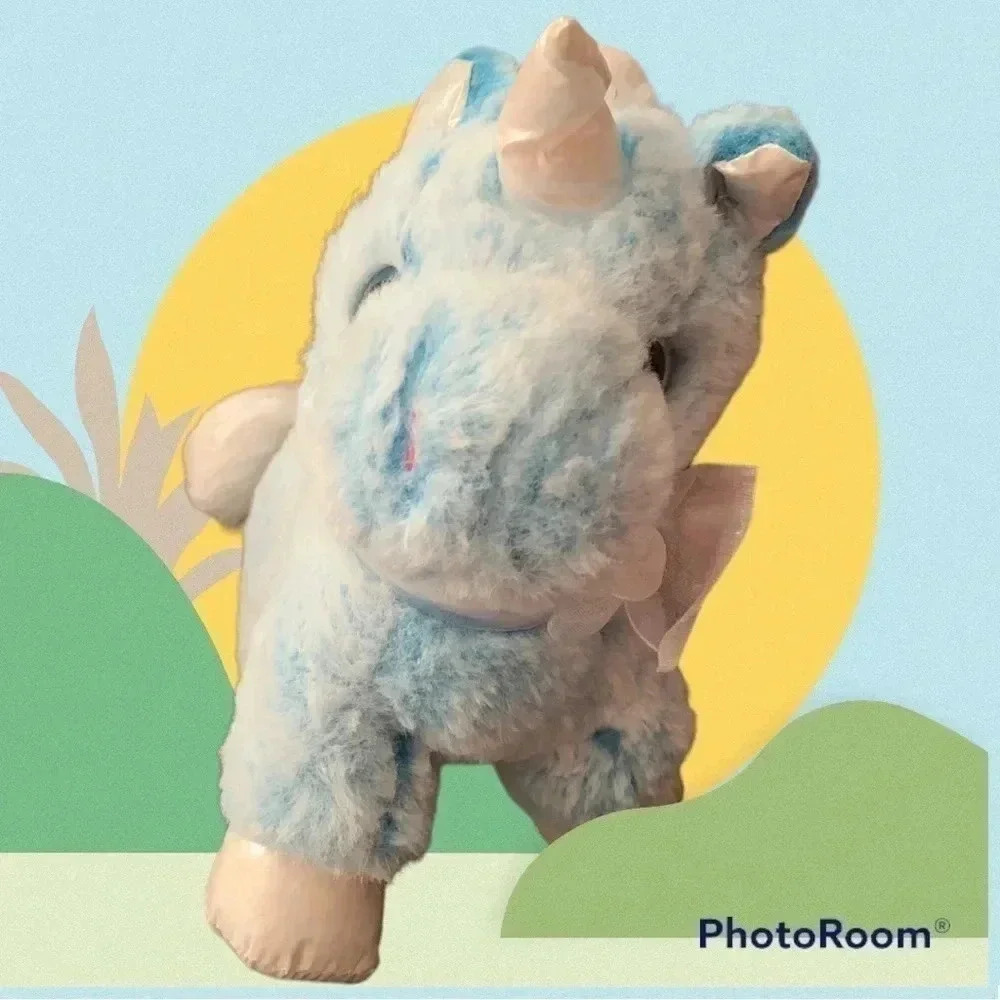 Stuffed Unicorn 🦄 That’s blue and white for a girl
